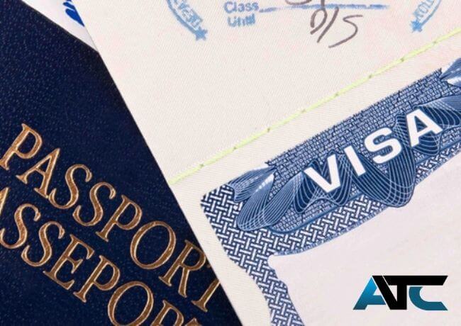 Passport và visa là hai loại giấy tờ khác nhau